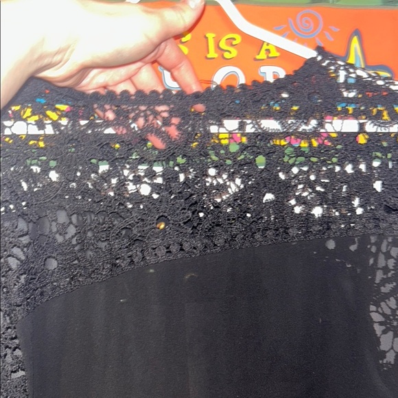 Elegant Black Lace long sleeve mesh top - Picture 3 of 5